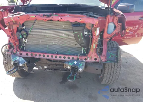 2024 Chevrolet Silverado 1500 4Wd Short Bed Rst z USA, uszkodzony, nr VIN 3GCUDEED1RG427890